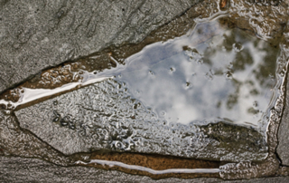 stone-cracks-rain