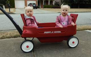 twins-wagon